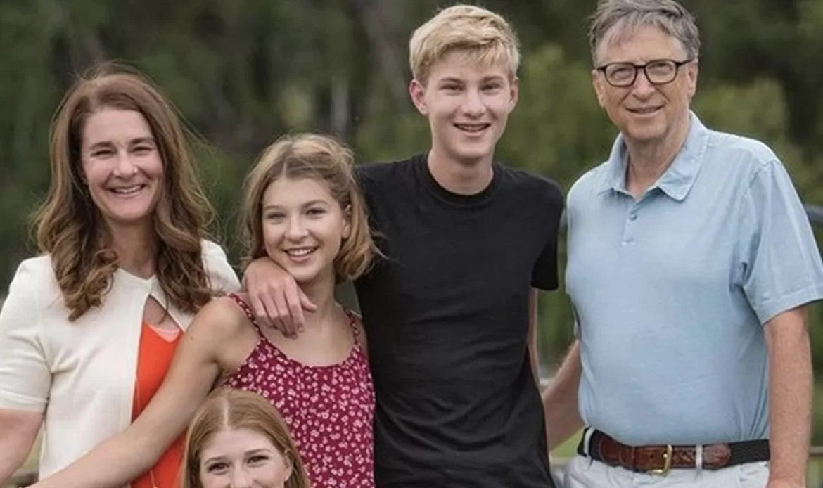 BILL GATES OPTED OUT OF THE VACCINE PROGRAM FOR HIS OWN CHILDREN, BUT WANTS IT MANDATORY FOR YOURS